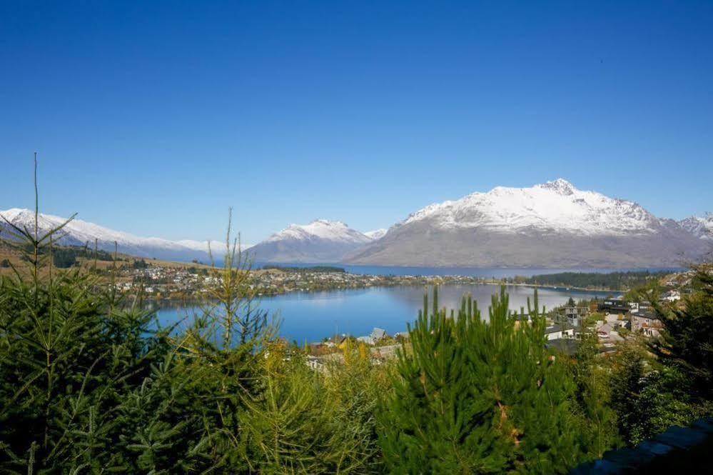 Alpine Suites Queenstown Exterior photo